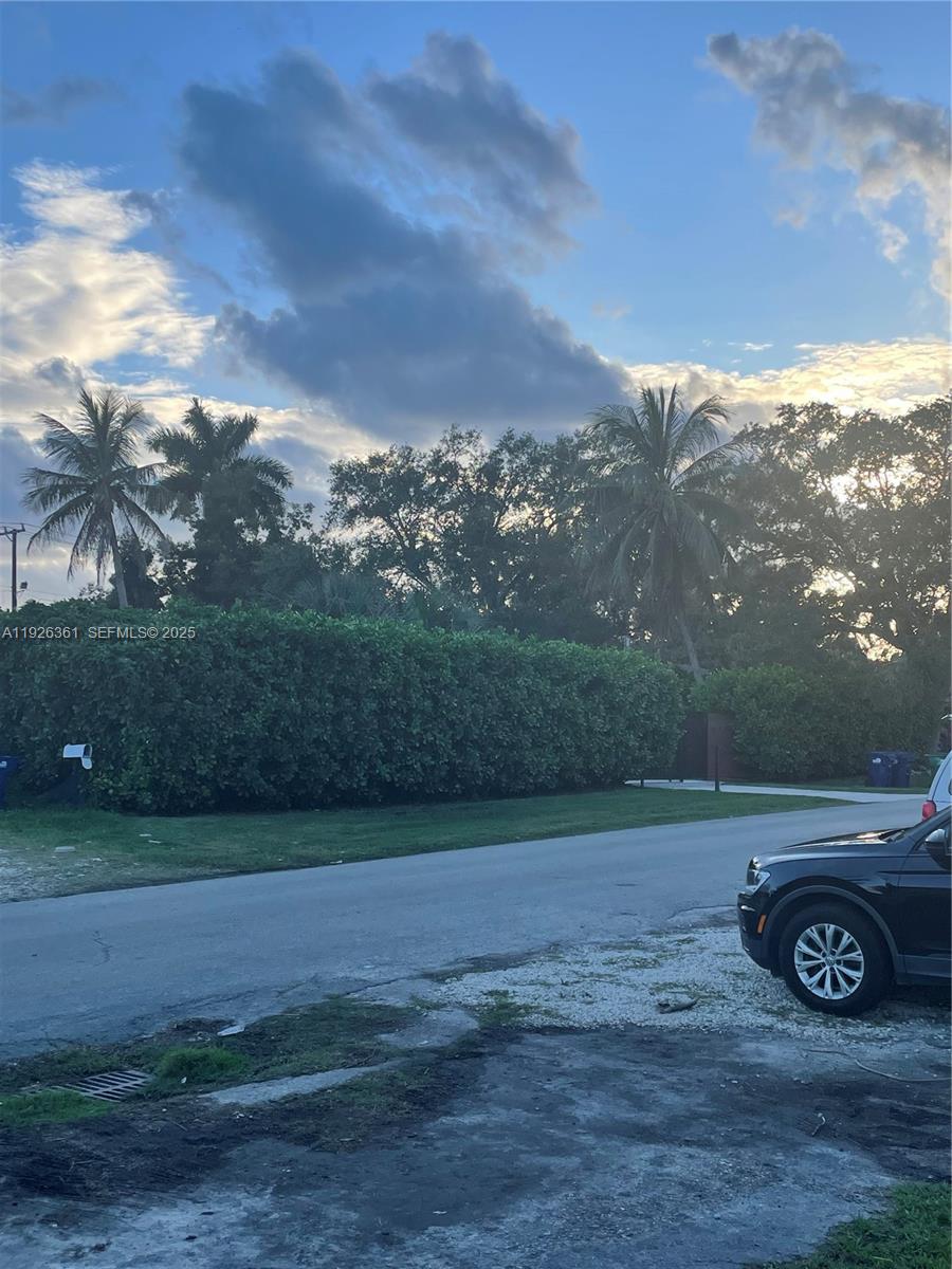 1451 NE 118th St 1451