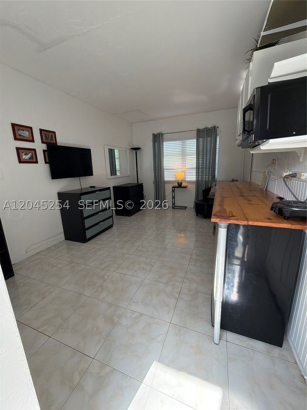 Photo of 250 SE Park St #2, Dania Beach, FL 33004 (MLS # A12045254)