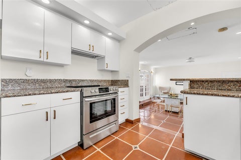 Tiny photo for 7500 W Treasure Dr, North Bay Village, FL 33141 (MLS # A12044632)