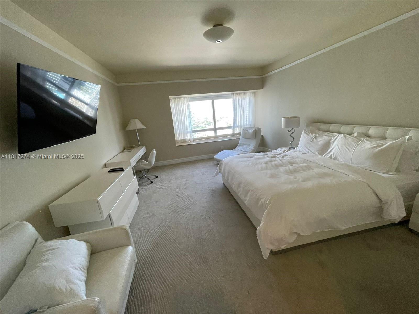 MILLENNIUM TOWER CONDOMIN - Residential Lease