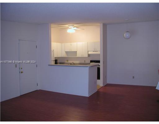 Rental Property at 9729 Hammocks Blvd Blvd 206E, Miami, Broward County, Florida - Bedrooms: 2 
Bathrooms: 1  - $2,200 MO.