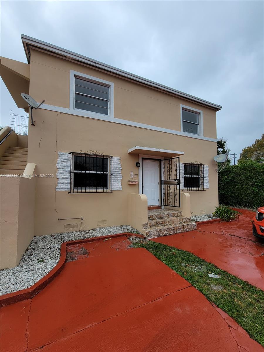 Rental Property at 2311 Nw 14th St 2313, Miami, Broward County, Florida - Bedrooms: 3 
Bathrooms: 1  - $2,600 MO.