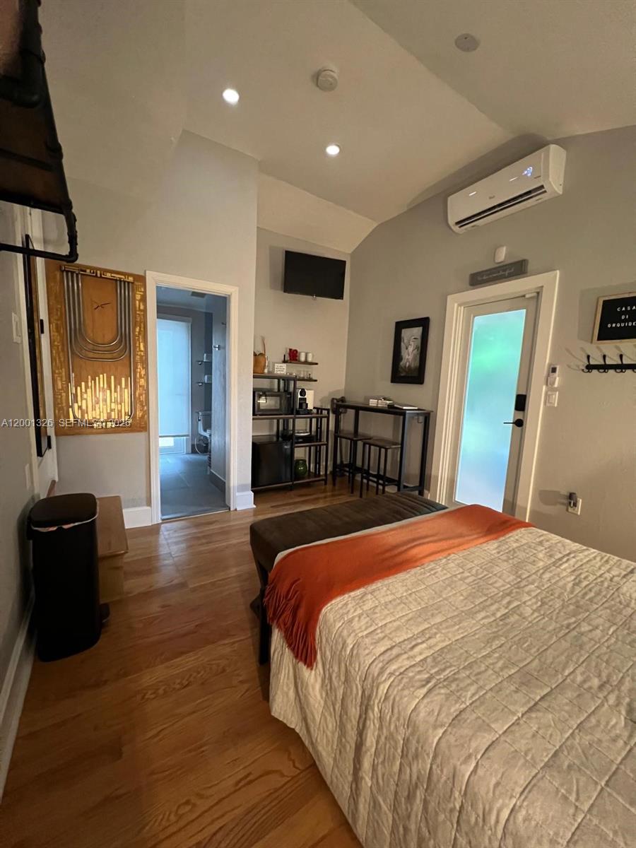 CENTRAL MIAMI PART 2 - Residential