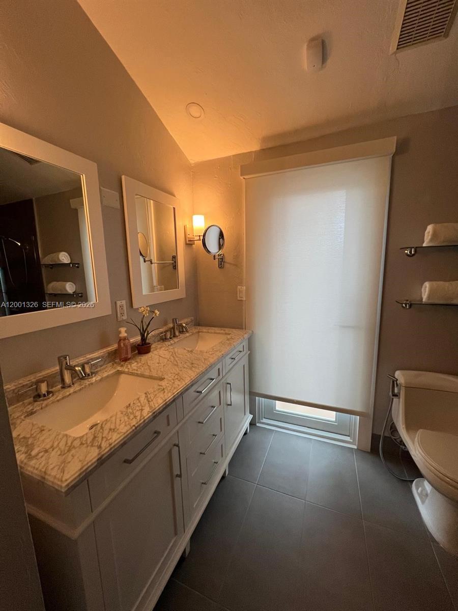 CENTRAL MIAMI PART 2 - Residential