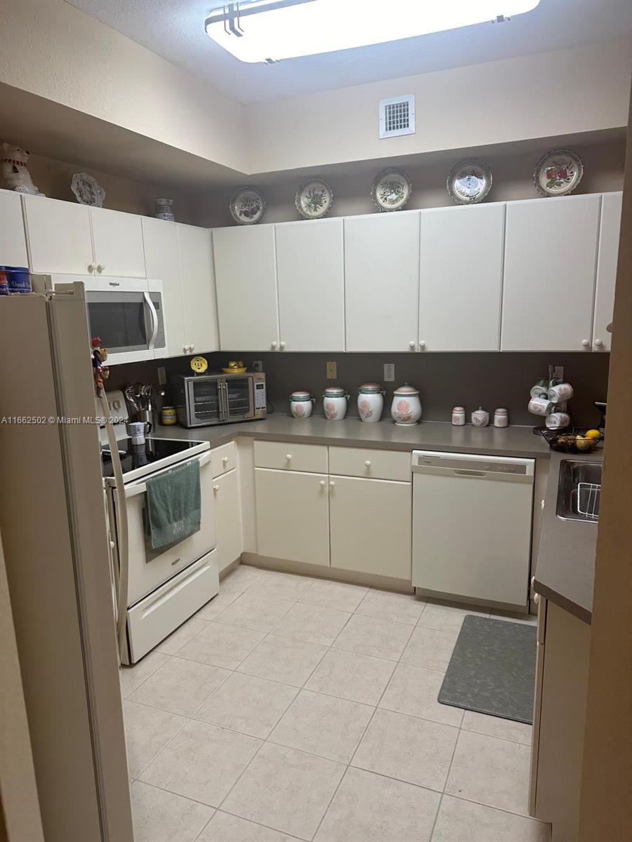 CENTURY PARK CONDO NO 2 - Residential