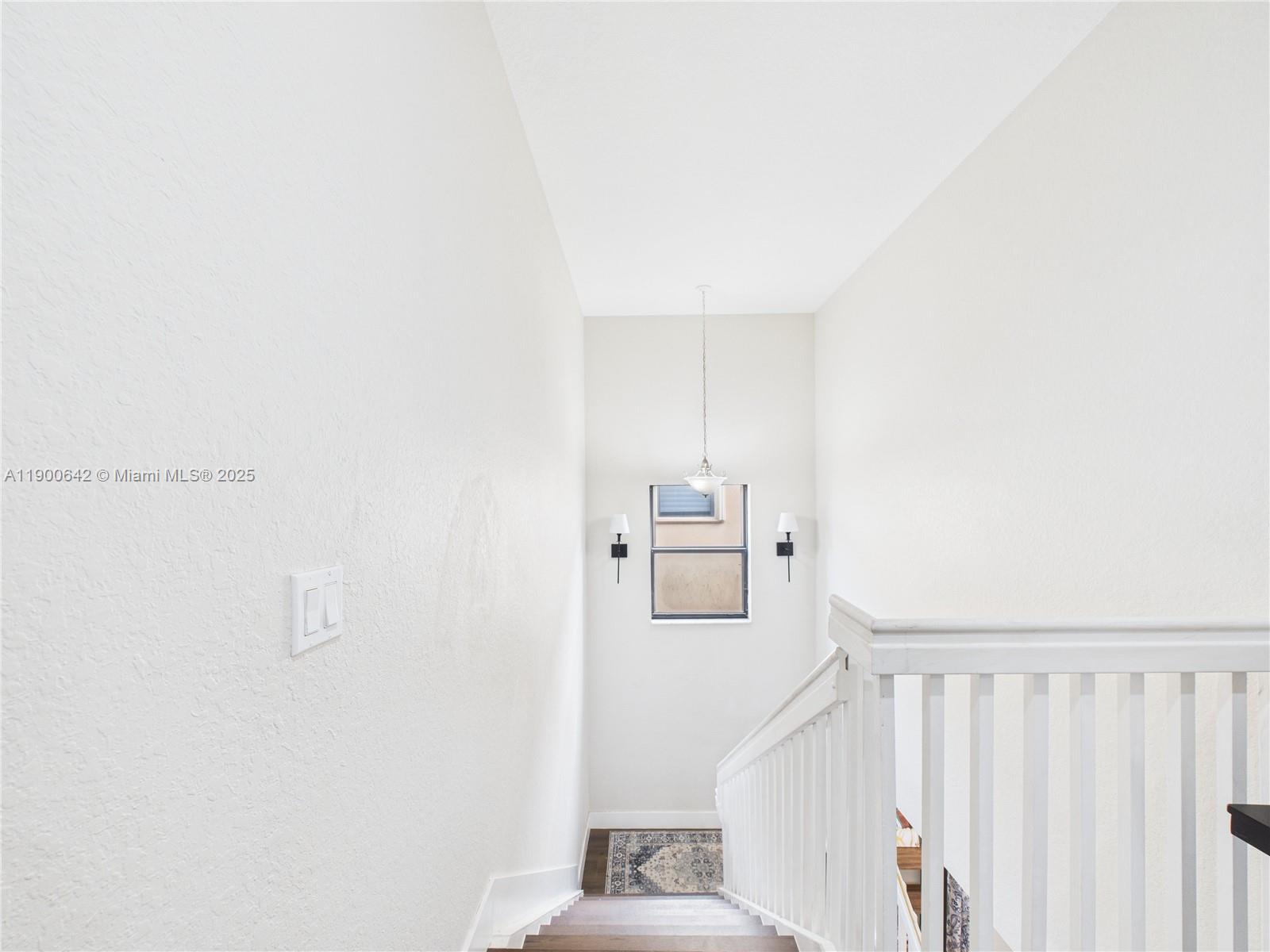 SILVER PALM EAST SEC FOUR - Residential