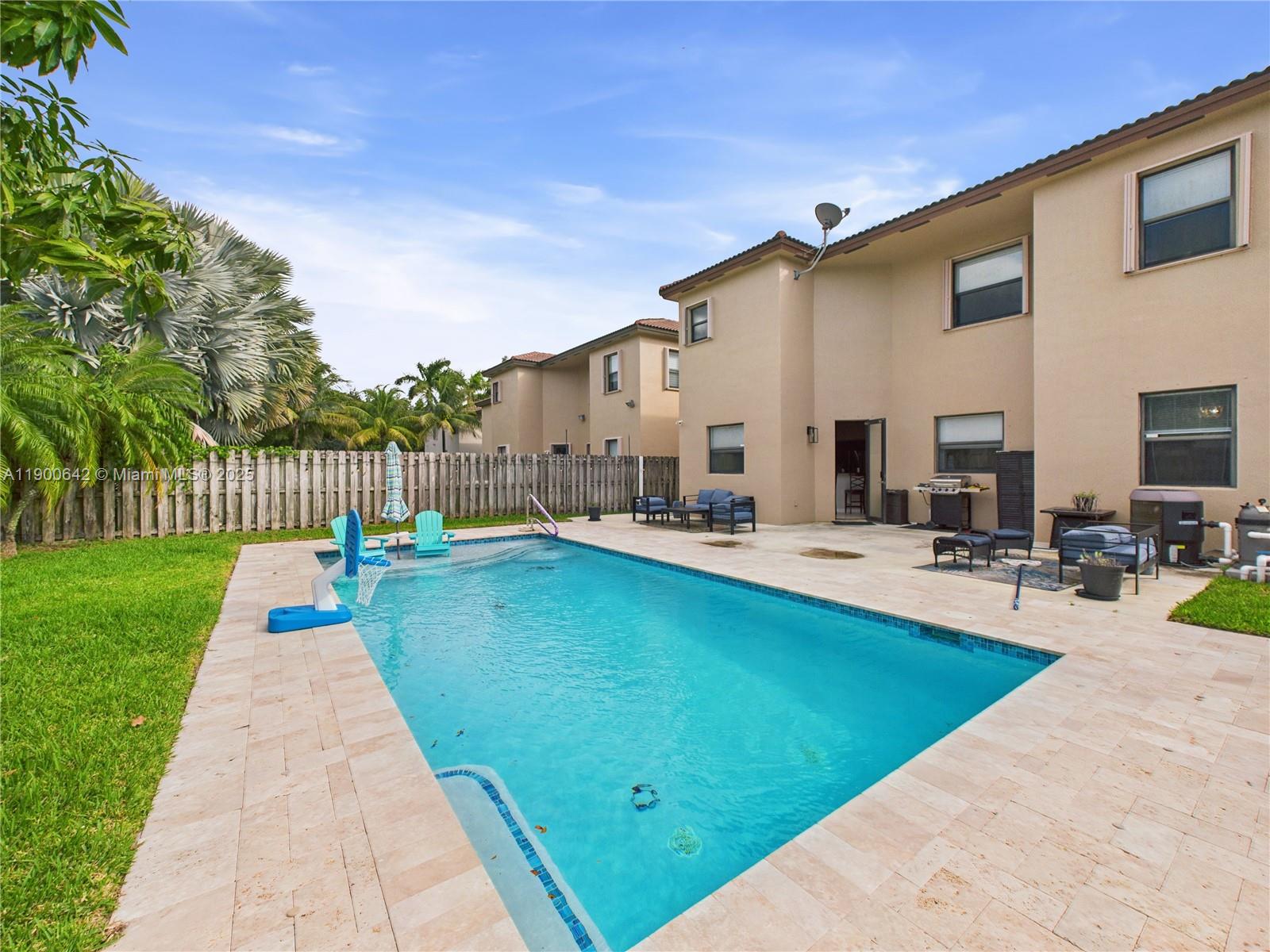 SILVER PALM EAST SEC FOUR - Residential