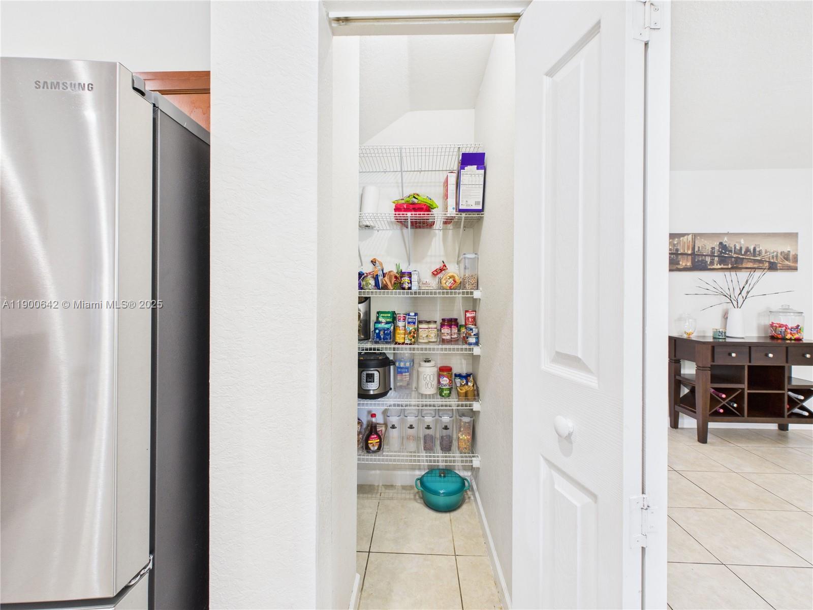 SILVER PALM EAST SEC FOUR - Residential