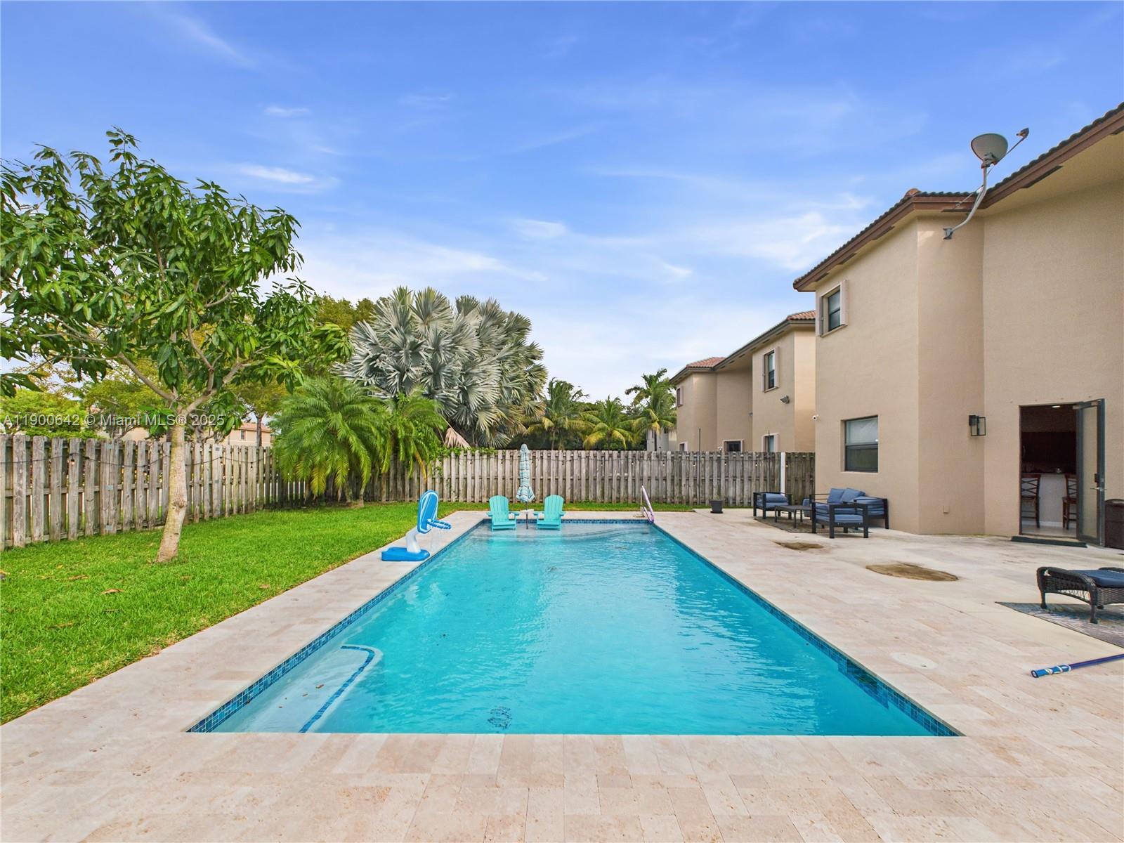 SILVER PALM EAST SEC FOUR - Residential