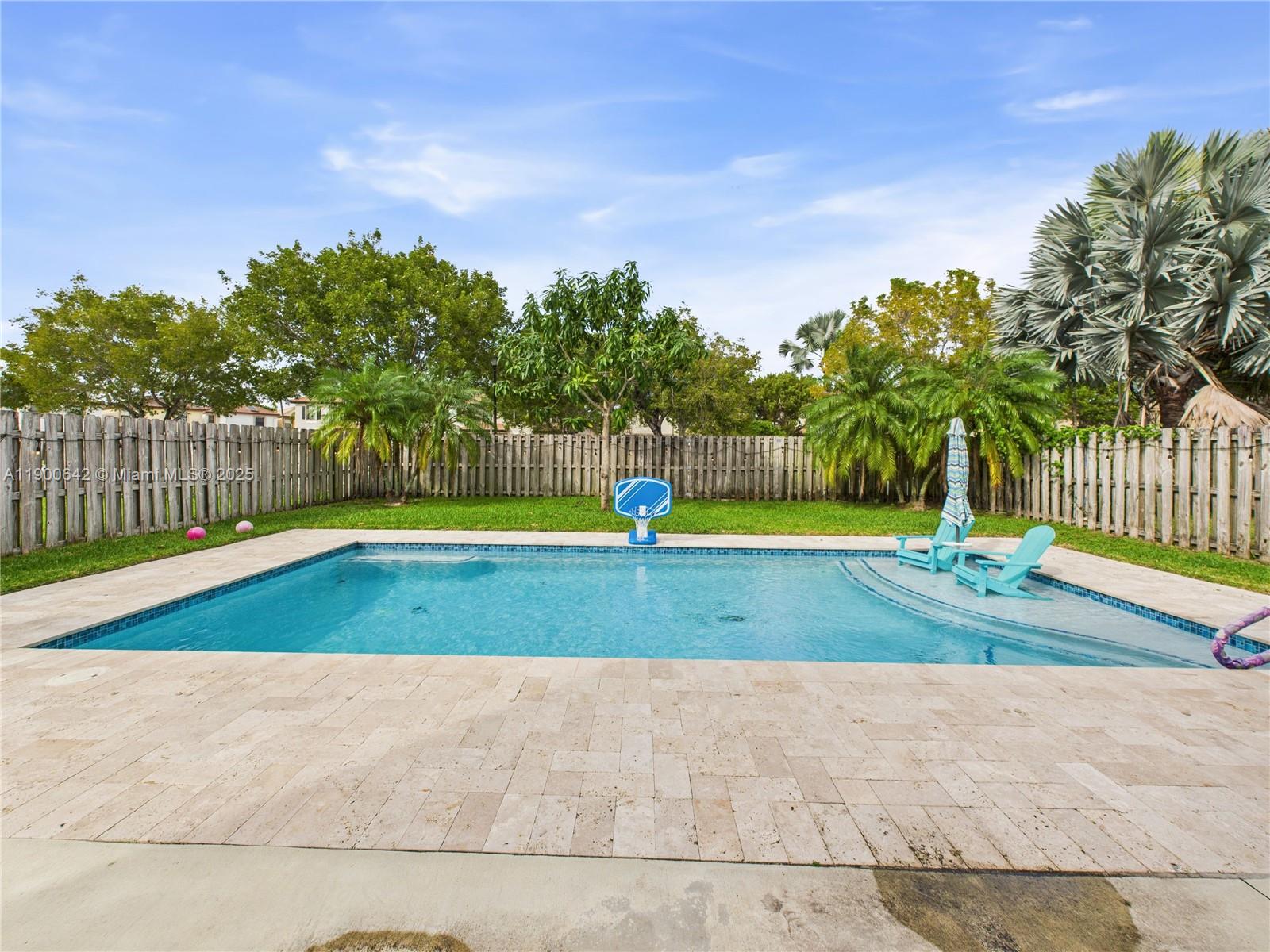 SILVER PALM EAST SEC FOUR - Residential