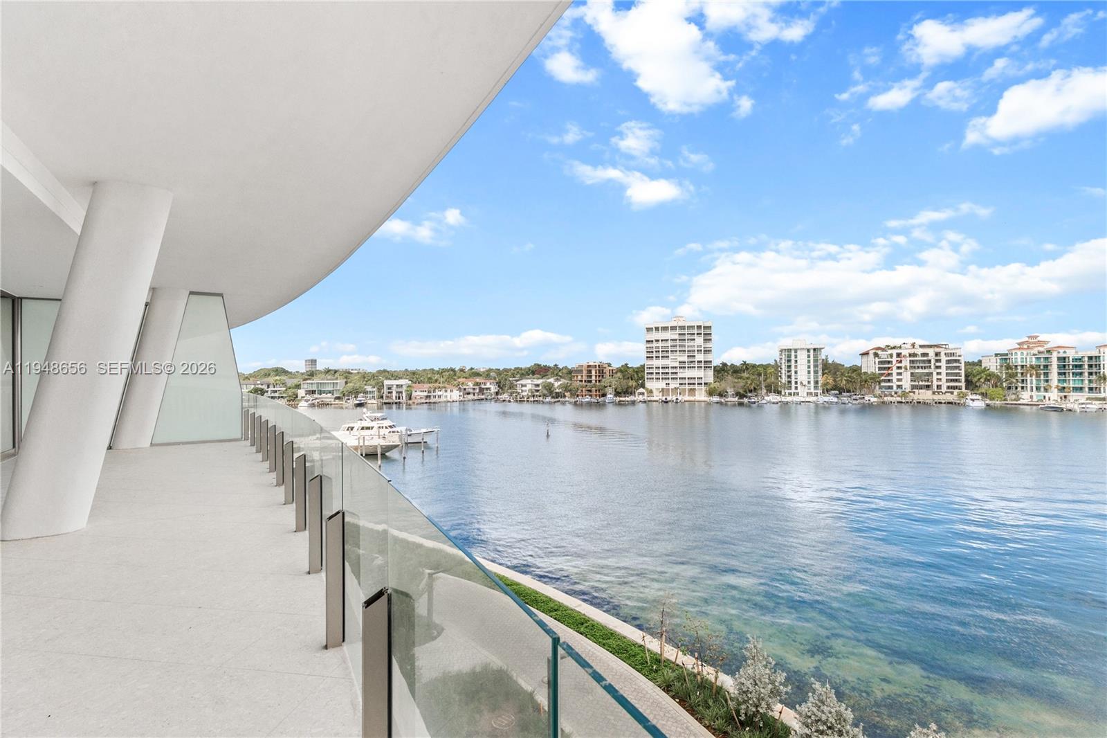 Vita Grove Isle - Residential