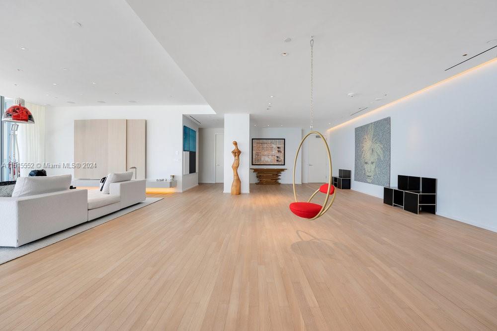 2901 COLLINS CONDO - Residential