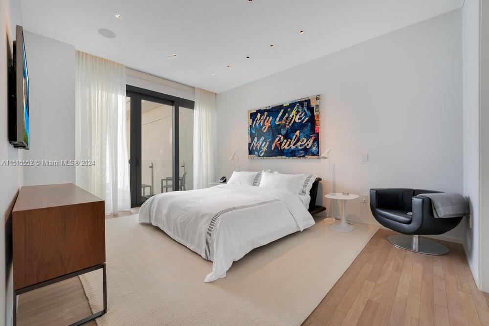 2901 COLLINS CONDO - Residential