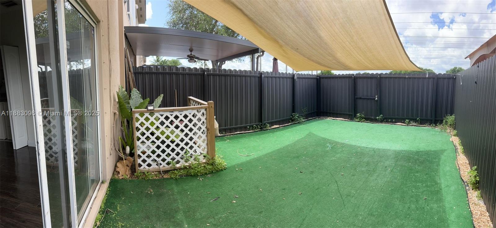 CAZADORES SUB - Residential Lease