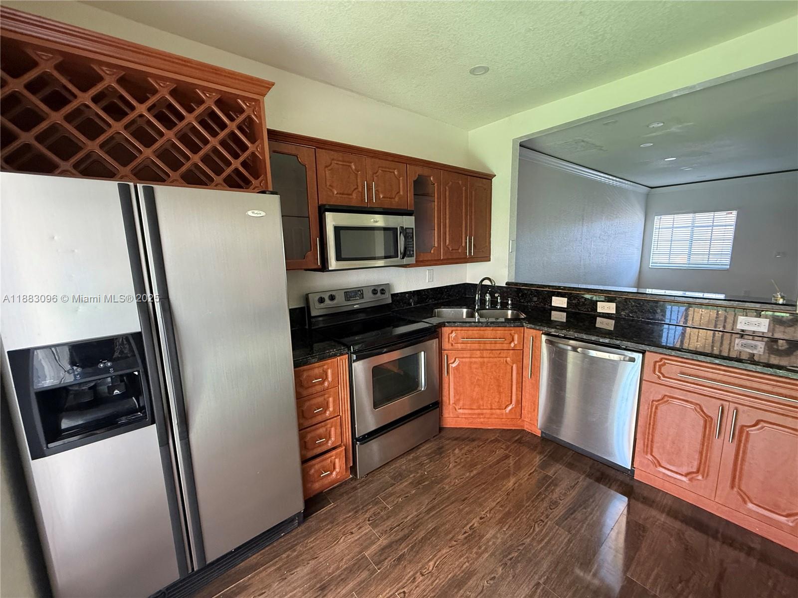 CAZADORES SUB - Residential Lease