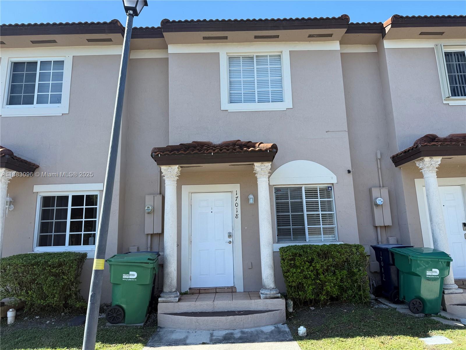 CAZADORES SUB - Residential Lease