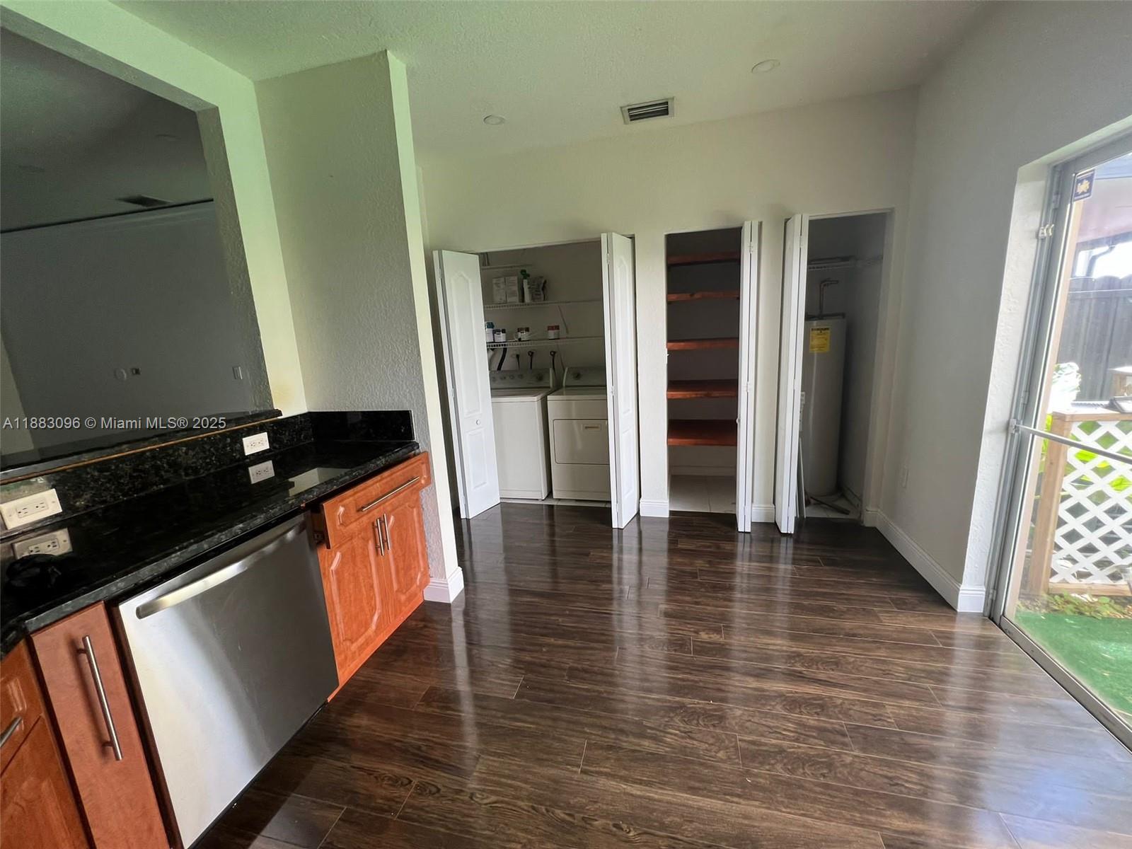 CAZADORES SUB - Residential Lease