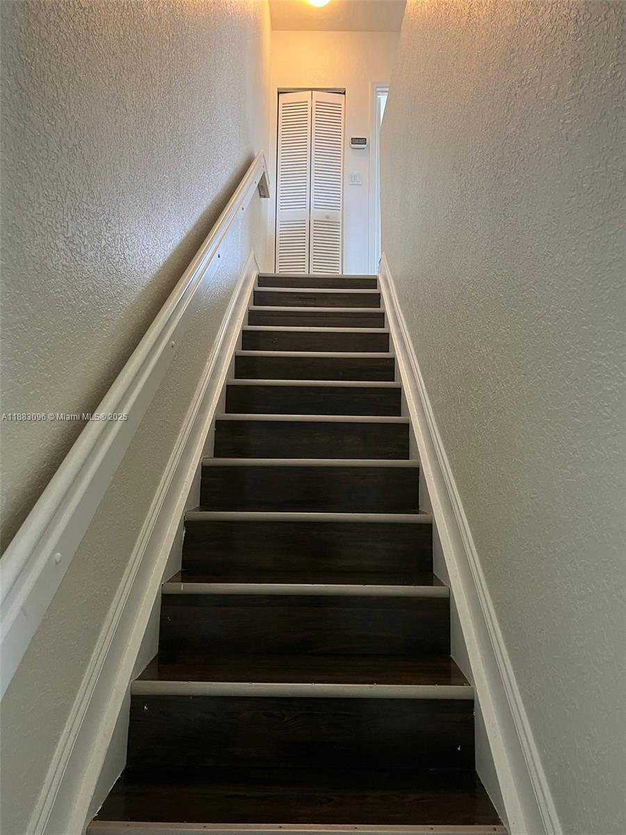 CAZADORES SUB - Residential Lease