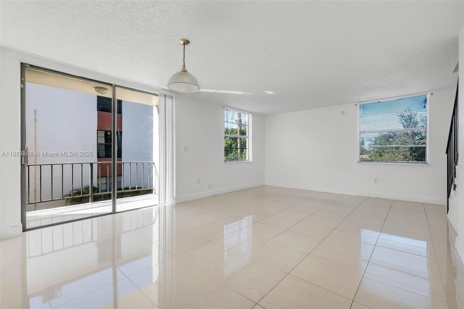 TREE GARDEN CONDO - Residential