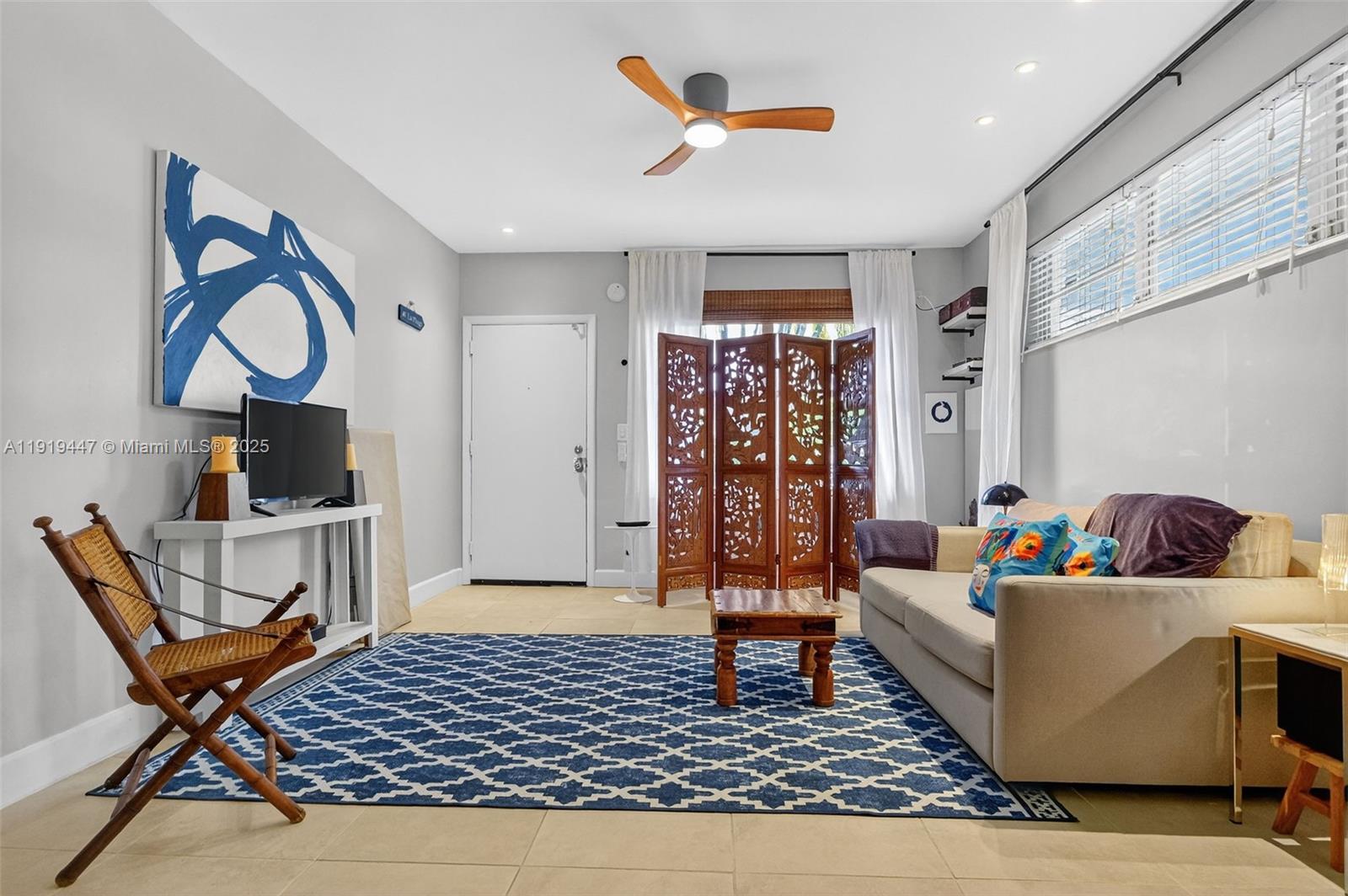 2445 Lake Pancoast Dr 4