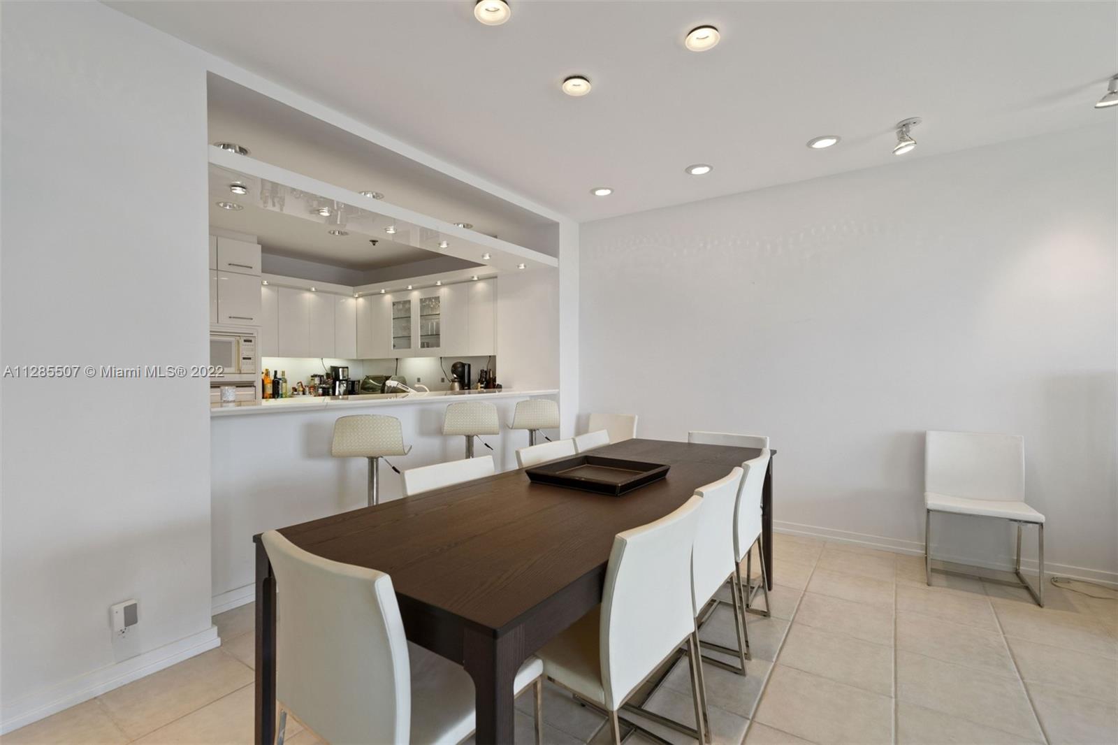 KEY COLONY NO 1 - Residential Lease