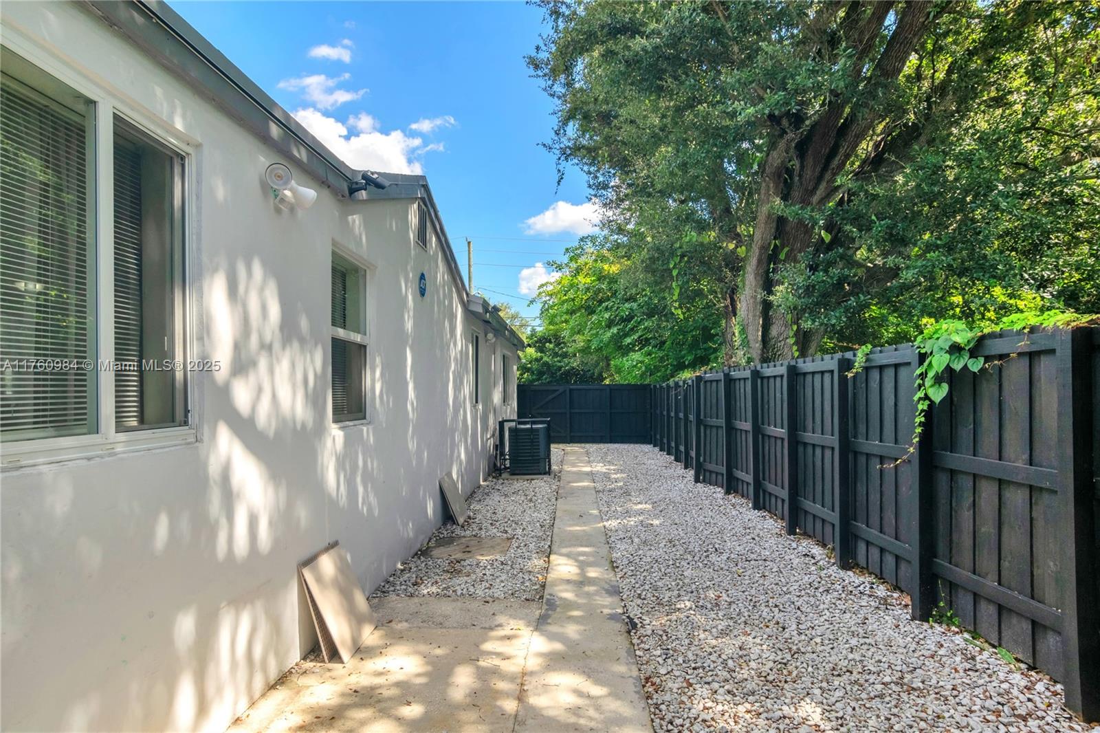 PINEWOOD PARK PL AMD 2ND - Residential