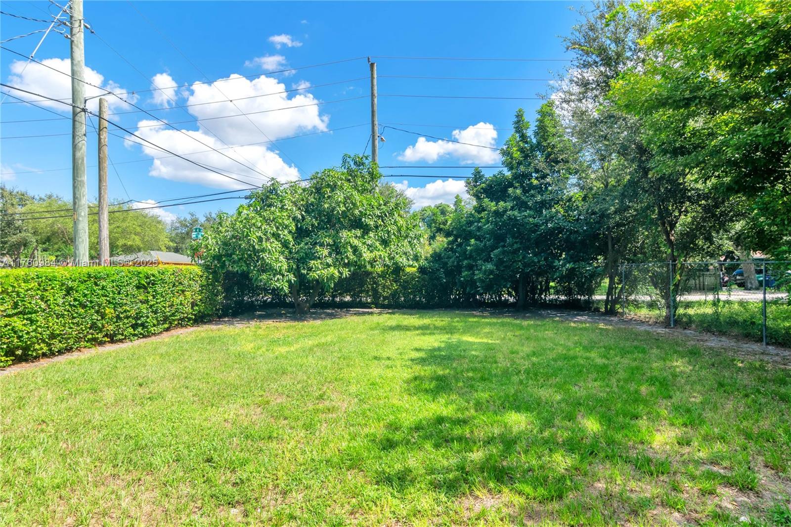 PINEWOOD PARK PL AMD 2ND - Residential