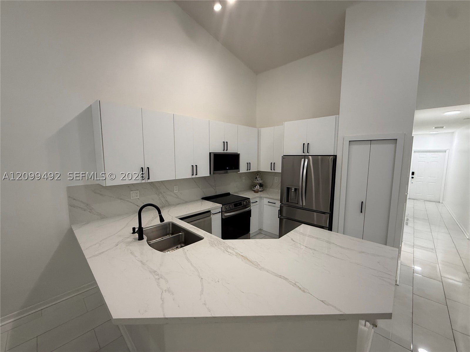 1238 NE 32nd Ter