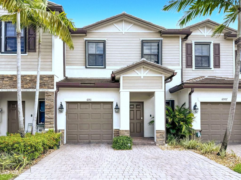 Photo of 6011 W Paso Fino Pl, Davie, FL 33314 (MLS # A11822133)