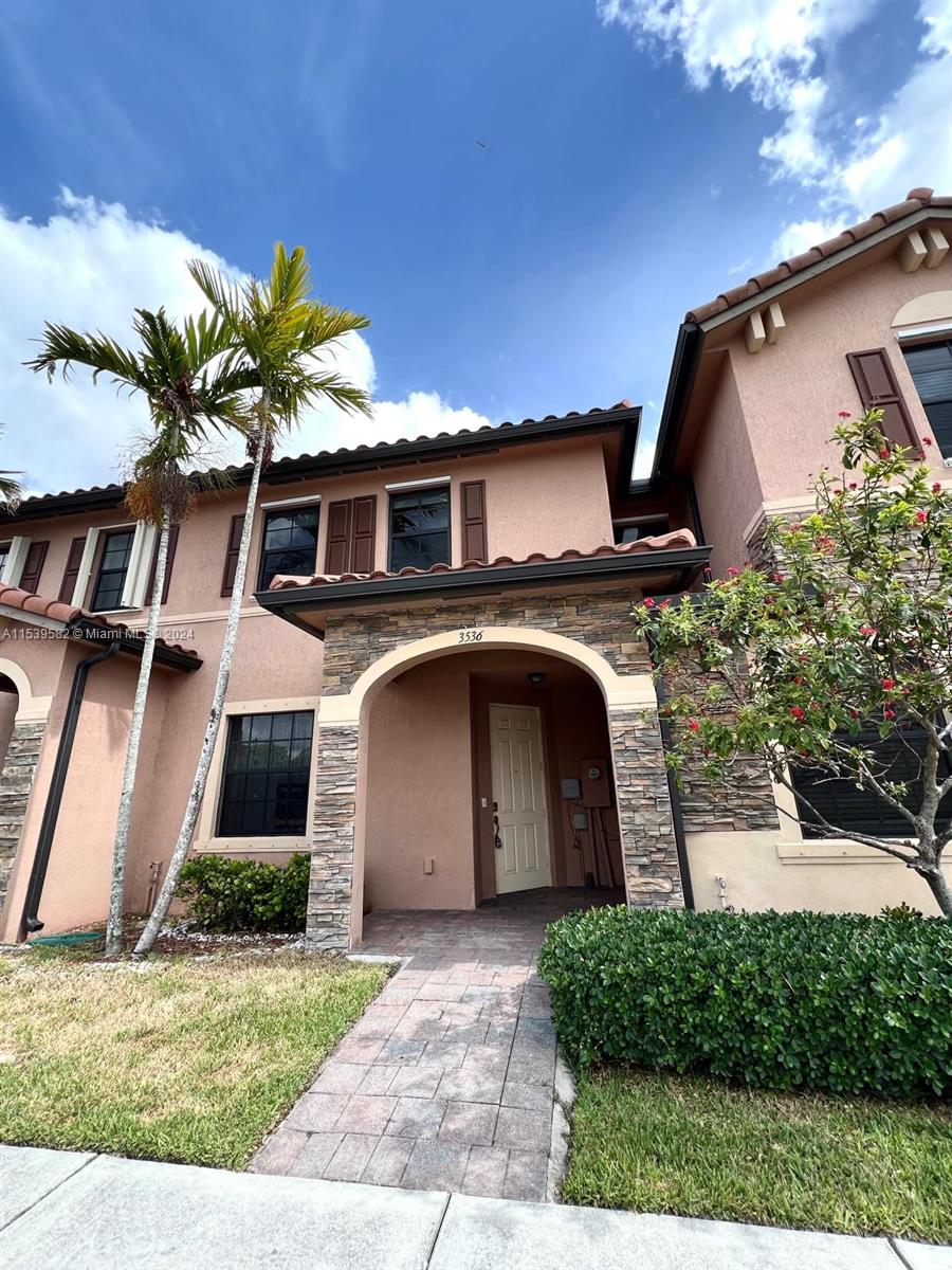 BELLAGIO VILLAS - Residential