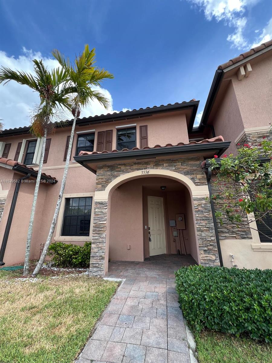 BELLAGIO VILLAS - Residential