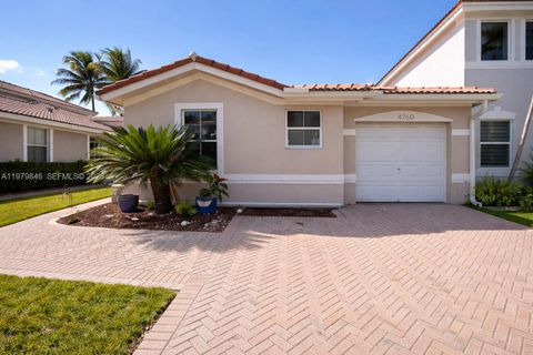 4760 SW 163rd Pl Miami FL 33185