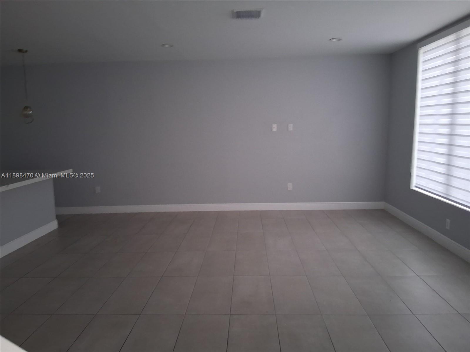 PROSPECT GARDENS - Residential Lease