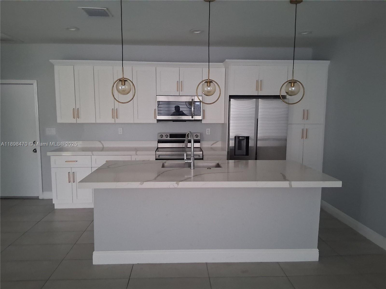 PROSPECT GARDENS - Residential Lease