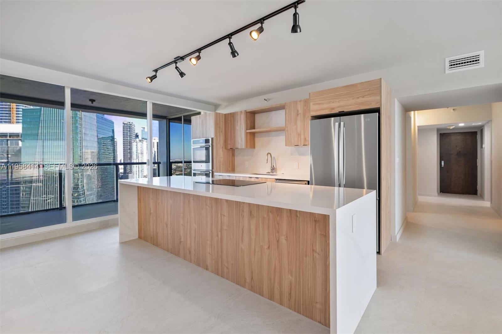 1541 Brickell Ave B3503