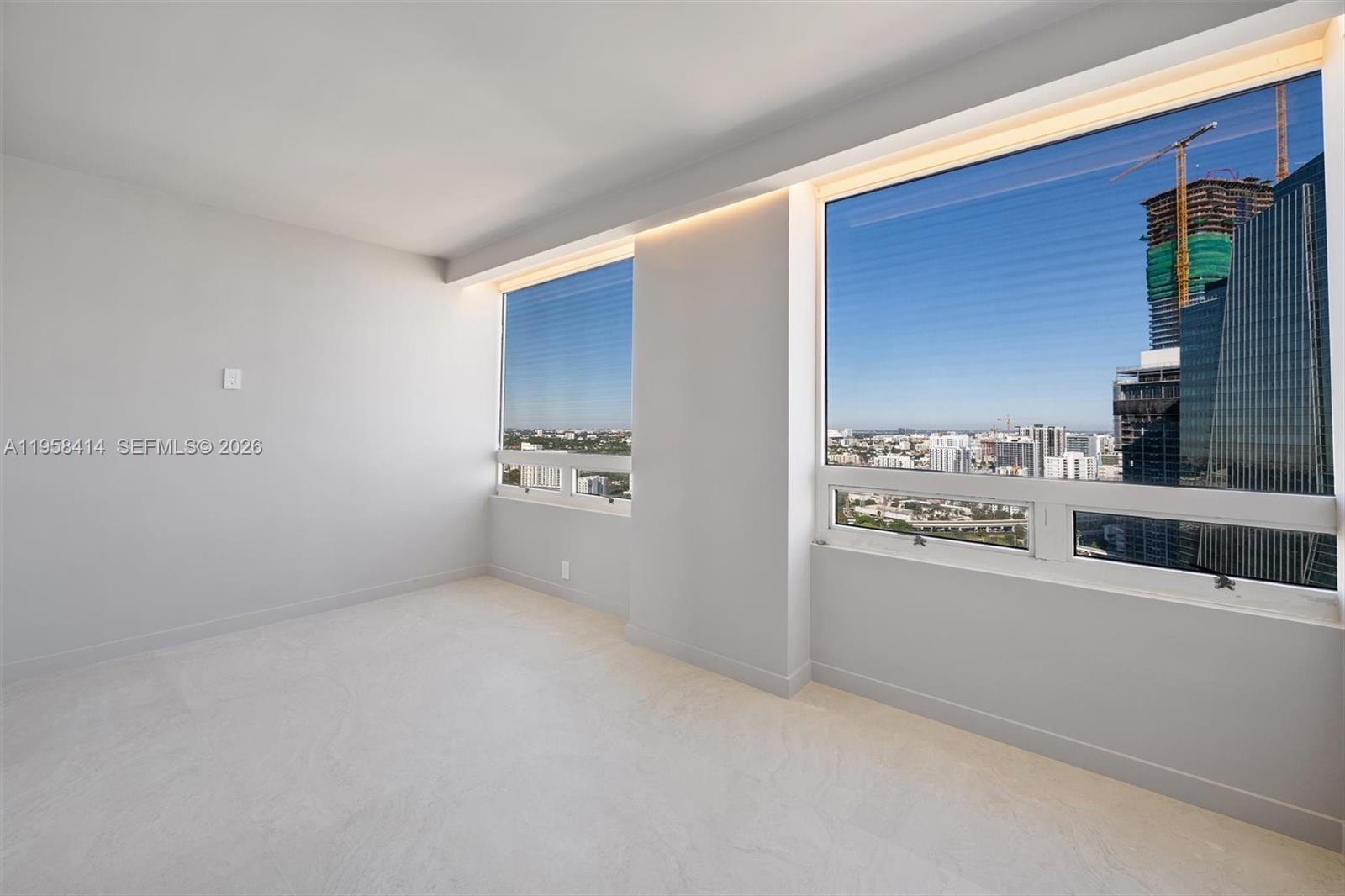 THE PALACE CONDO - Residential Lease