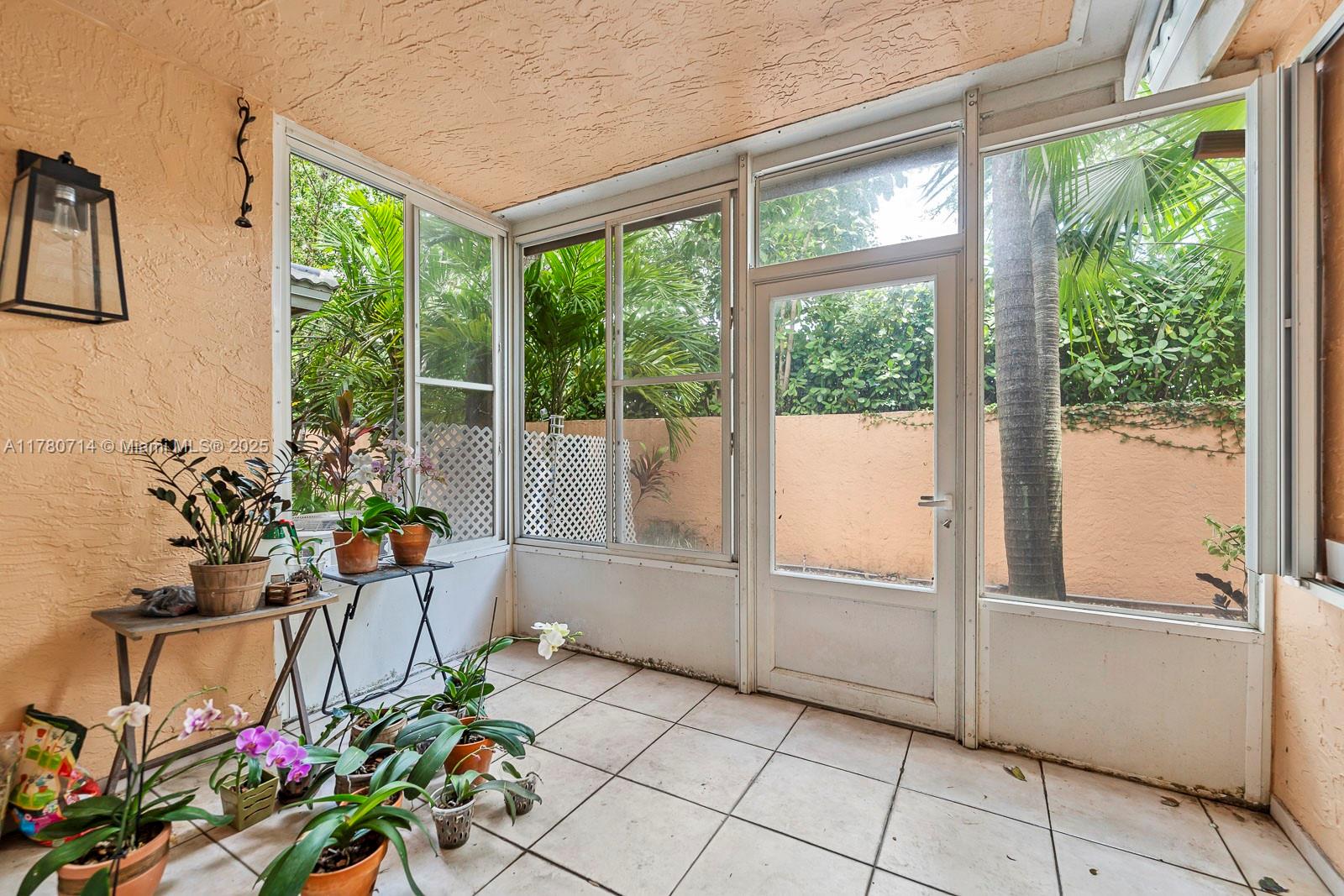 SARTORI LAKE - Residential Lease