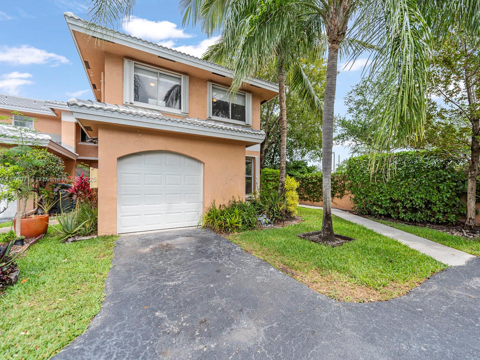 SARTORI LAKE - Residential Lease