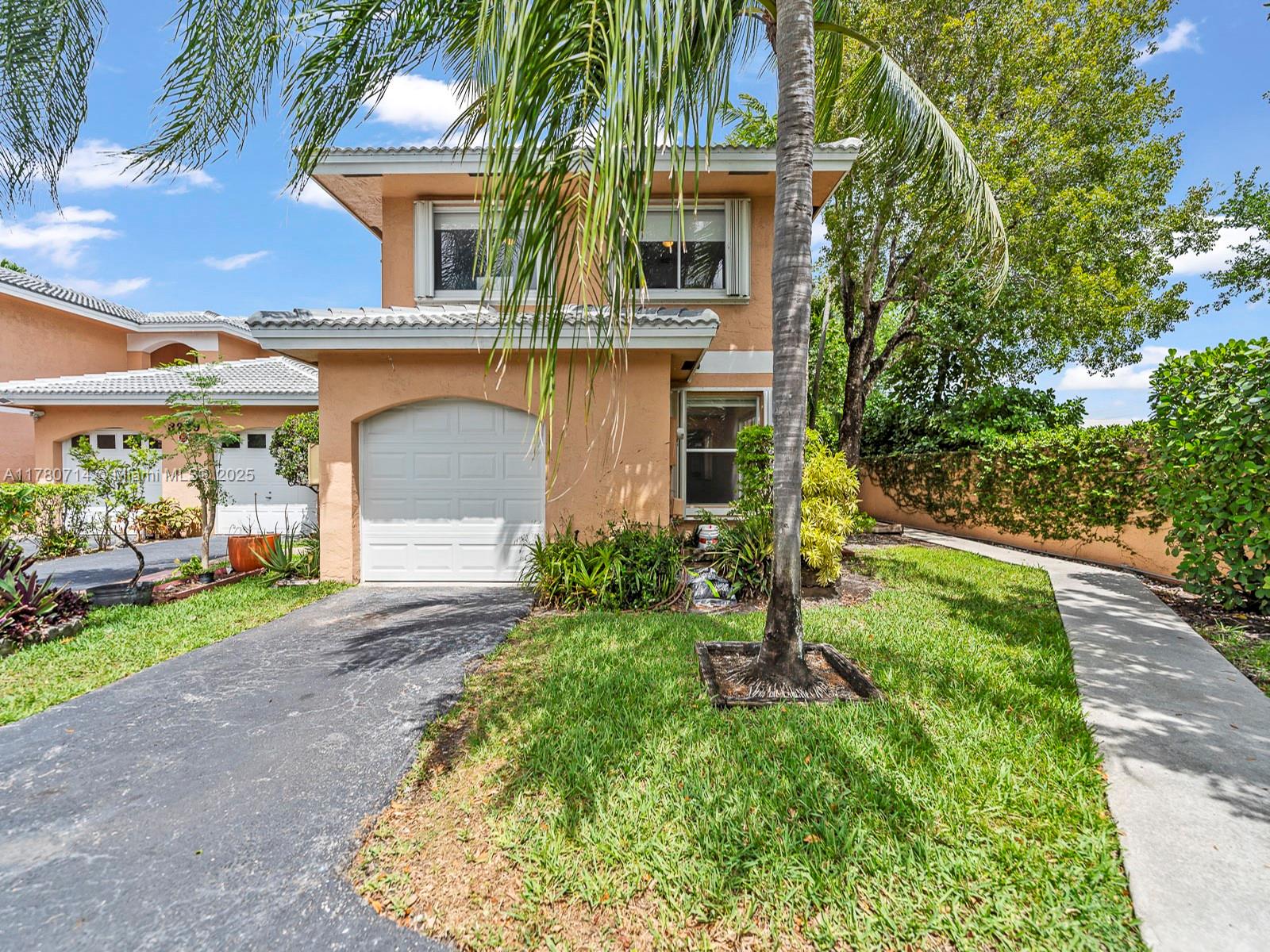 SARTORI LAKE - Residential Lease