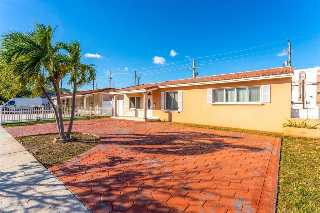 Photo of 6841 SW 1st St, Miami, FL 33144 (MLS # A11922336)