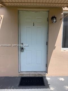 HAILEAH 7TH ADDN - Residential Lease