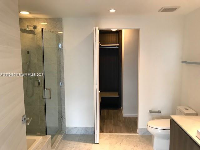 SLS LUX BRICKELL - Residential Lease