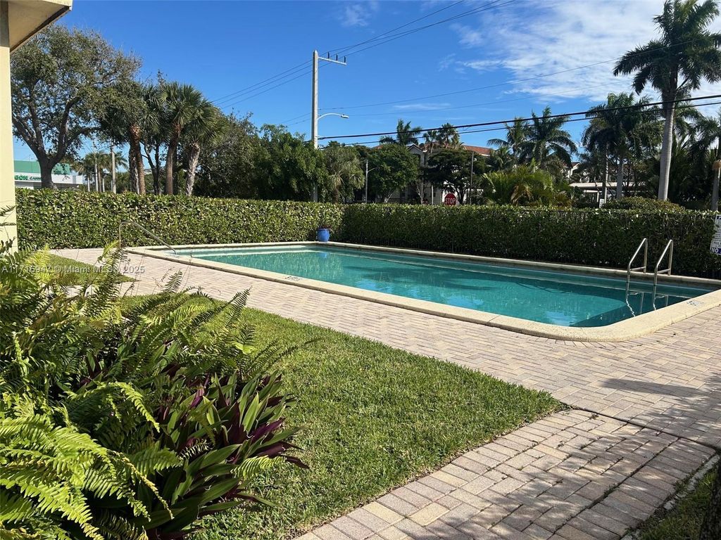 Photo of 2309 S Federal Hwy #17, Boynton Beach, FL 33435 (MLS # A11716947)