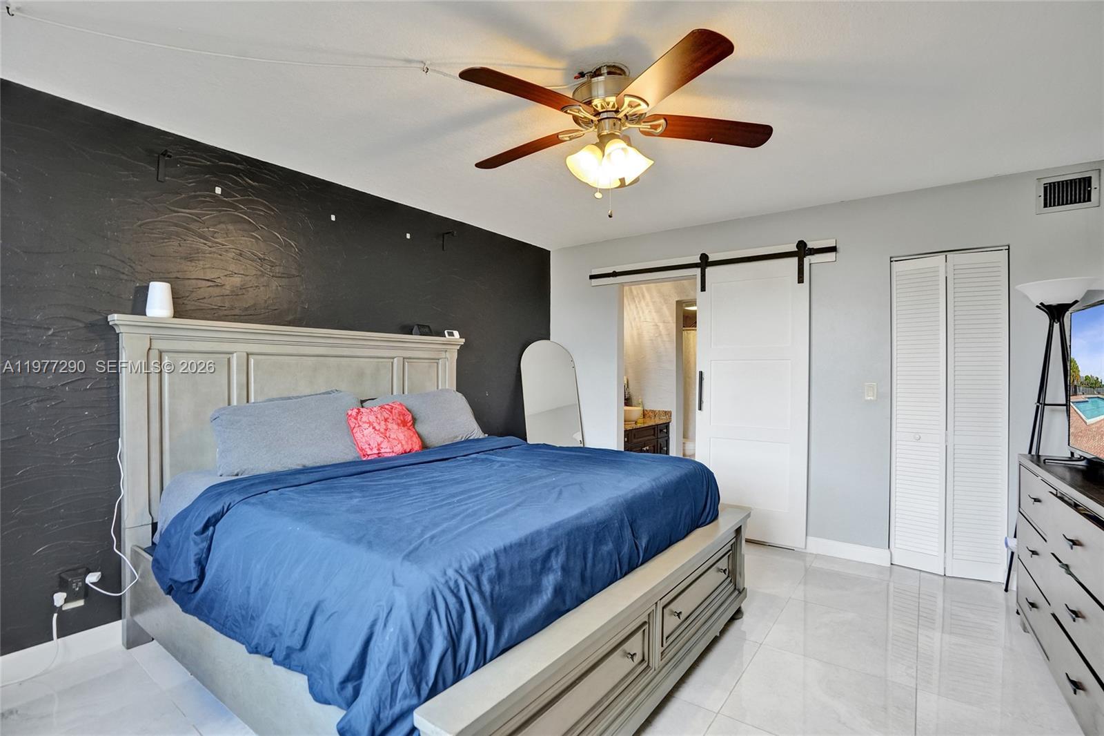 ISLES OF INVERRARY II CON - Residential