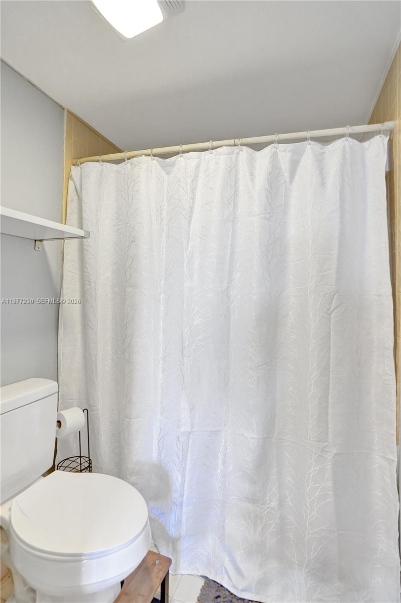 ISLES OF INVERRARY II CON - Residential