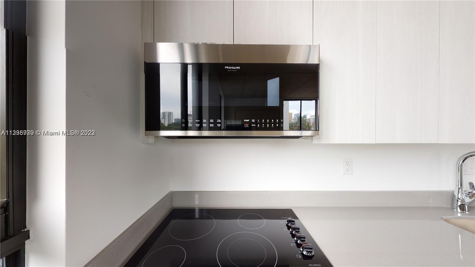 CITY OF MIAMI SOUTH - Residential Lease