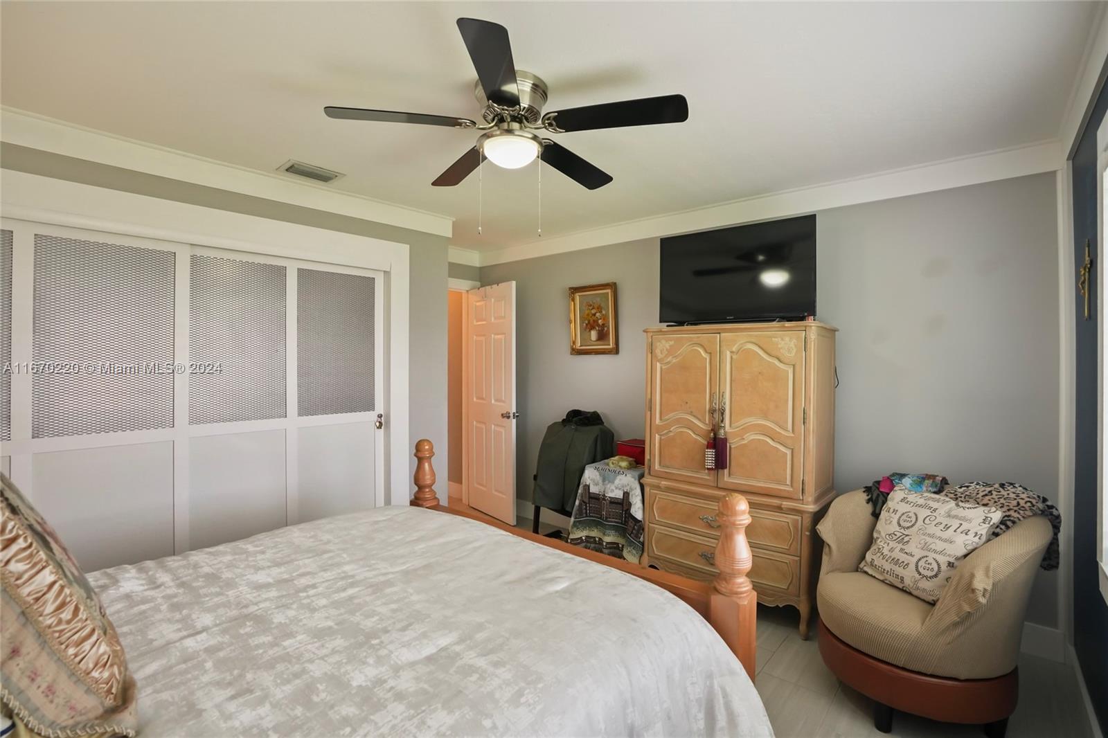 LAUDERDALE WEST SEC 4 - Residential