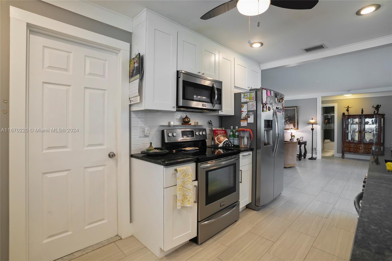 LAUDERDALE WEST SEC 4 - Residential
