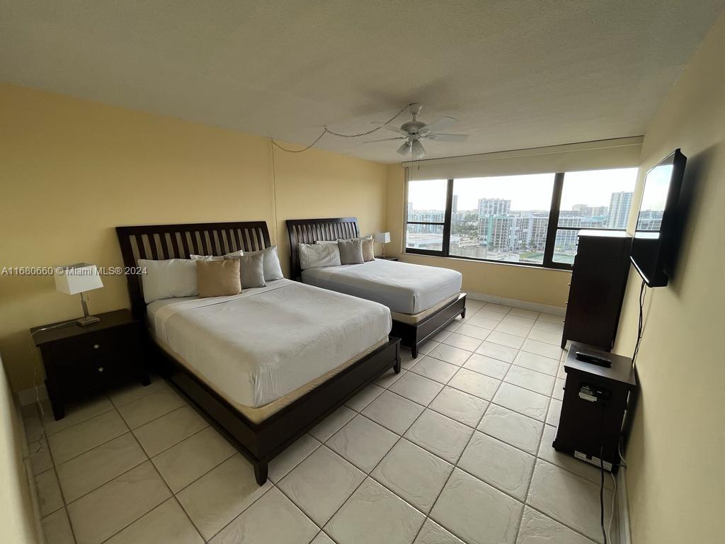 ALEXANDER TOWERS CONDO - Residential Lease