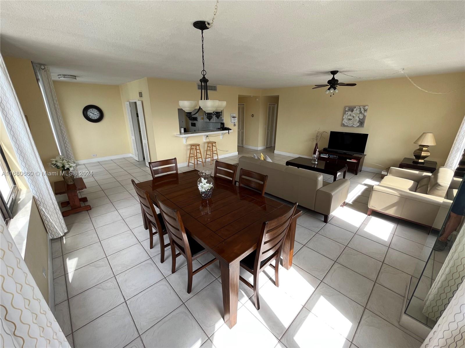 ALEXANDER TOWERS CONDO - Residential Lease